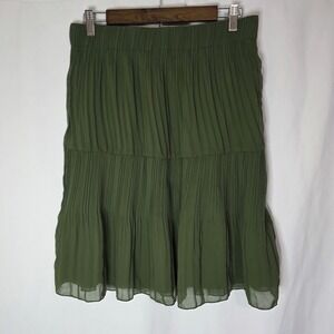Olive Green Pleated Tiered Midi Skirt Boho Cottagecore‎ Soft Girl Earthy